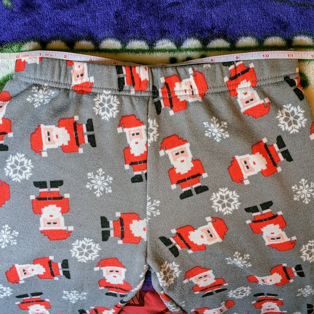 No Boundaries Gray Santa Claus Christmas Leggings, Junior Size Medium - Picture 5 of 8